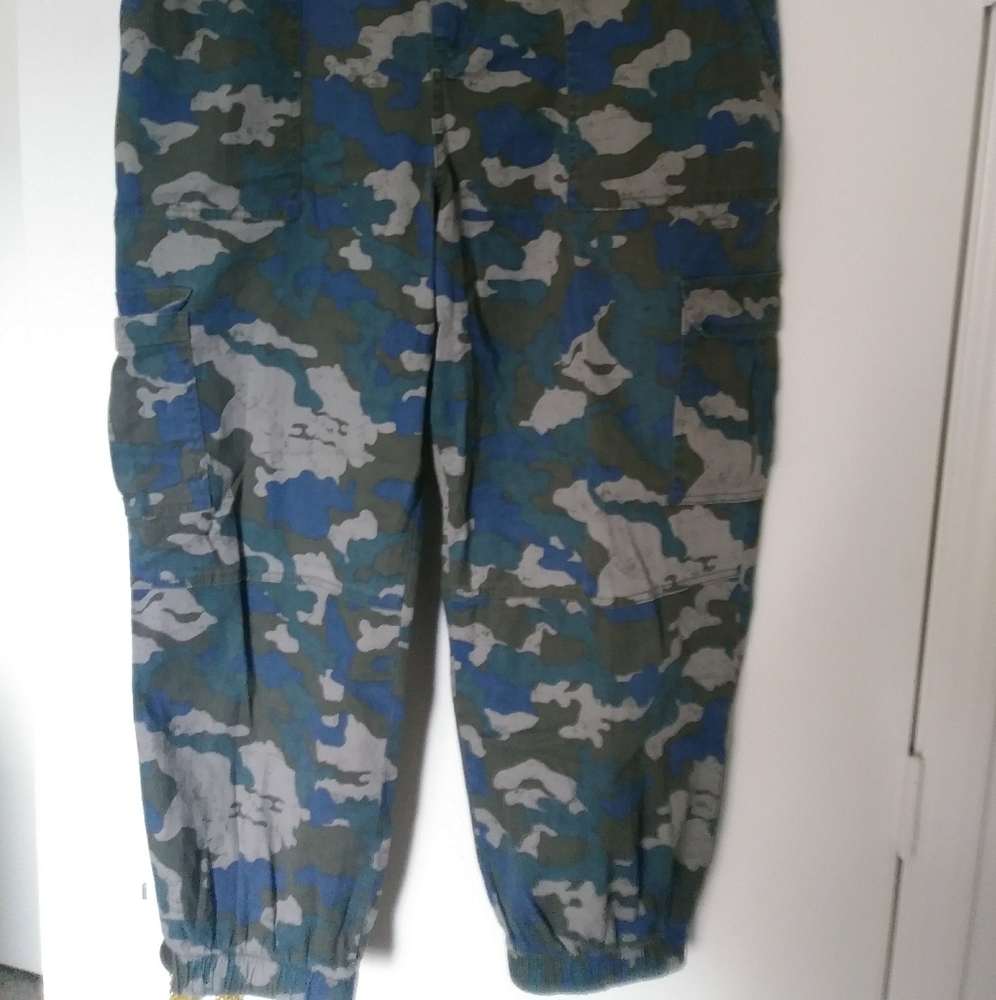 Camp joggers